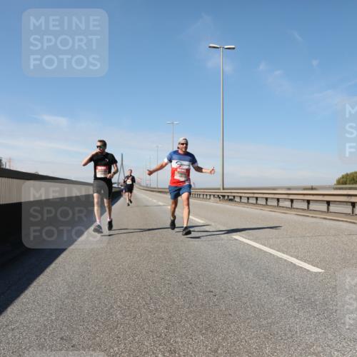 03.10.2025 - Köhlbrandbrückenlauf Yannick Fuchs http://msf.ph/oto/9184258 03.10.2025 11:40:06 Position 3  meine-sportfotos.de