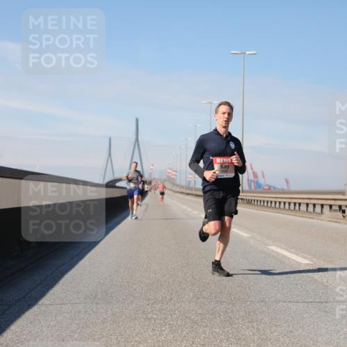 03.10.2025 - Köhlbrandbrückenlauf Yannick Fuchs http://msf.ph/oto/9184268 03.10.2025 11:40:09 Position 3 4598 meine-sportfotos.de