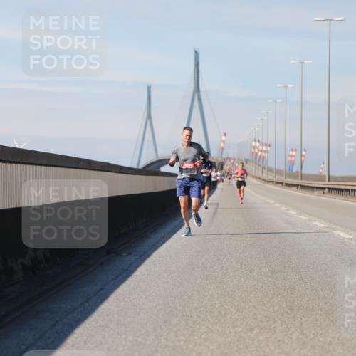 03.10.2025 - Köhlbrandbrückenlauf Yannick Fuchs http://msf.ph/oto/9184270 03.10.2025 11:40:09 Position 3  meine-sportfotos.de