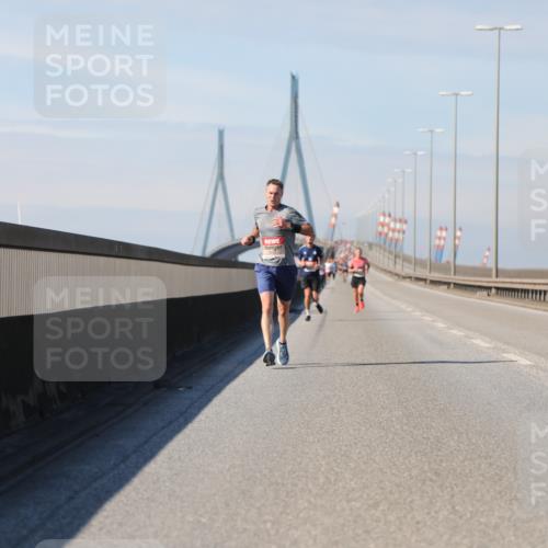 03.10.2025 - Köhlbrandbrückenlauf Yannick Fuchs http://msf.ph/oto/9184272 03.10.2025 11:40:10 Position 3  meine-sportfotos.de