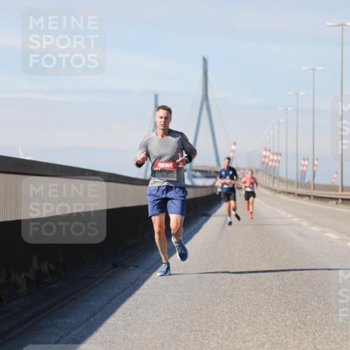 03.10.2025 - Köhlbrandbrückenlauf Yannick Fuchs http://msf.ph/oto/9184277 03.10.2025 11:40:11 Position 3 6151 meine-sportfotos.de