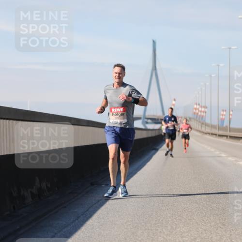 03.10.2025 - Köhlbrandbrückenlauf Yannick Fuchs http://msf.ph/oto/9184278 03.10.2025 11:40:12 Position 3 6151 meine-sportfotos.de
