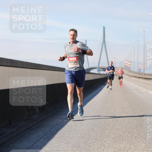 03.10.2025 - Köhlbrandbrückenlauf Yannick Fuchs http://msf.ph/oto/9184281 03.10.2025 11:40:13 Position 3 6151 meine-sportfotos.de