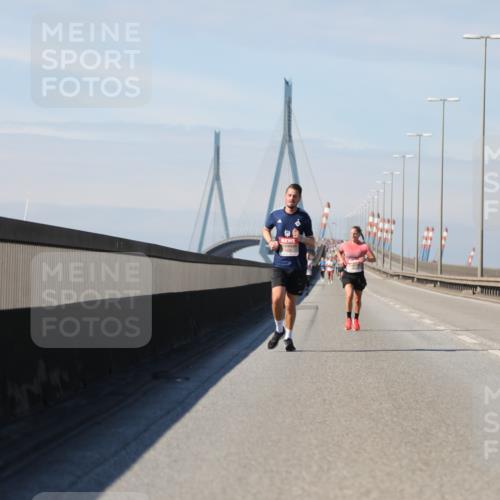 03.10.2025 - Köhlbrandbrückenlauf Yannick Fuchs http://msf.ph/oto/9184299 03.10.2025 11:40:16 Position 3  meine-sportfotos.de