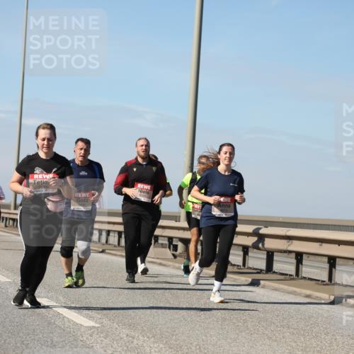 03.10.2025 - Köhlbrandbrückenlauf Yannick Fuchs http://msf.ph/oto/9184319 03.10.2025 12:01:50 Position 3 5107, 4673 meine-sportfotos.de