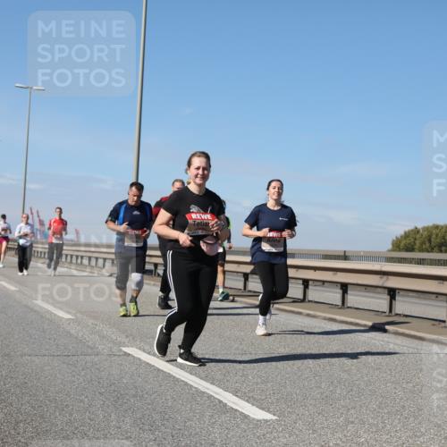 03.10.2025 - Köhlbrandbrückenlauf Yannick Fuchs http://msf.ph/oto/9184323 03.10.2025 12:01:52 Position 3  meine-sportfotos.de