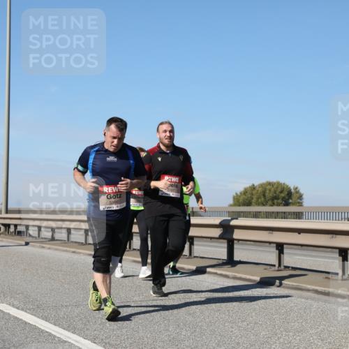 03.10.2025 - Köhlbrandbrückenlauf Yannick Fuchs http://msf.ph/oto/9184332 03.10.2025 12:01:53 Position 3 5107, 5986 meine-sportfotos.de