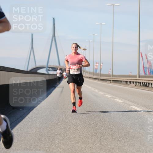 03.10.2025 - Köhlbrandbrückenlauf Yannick Fuchs http://msf.ph/oto/9184336 03.10.2025 11:40:20 Position 3 4104, 4209 meine-sportfotos.de