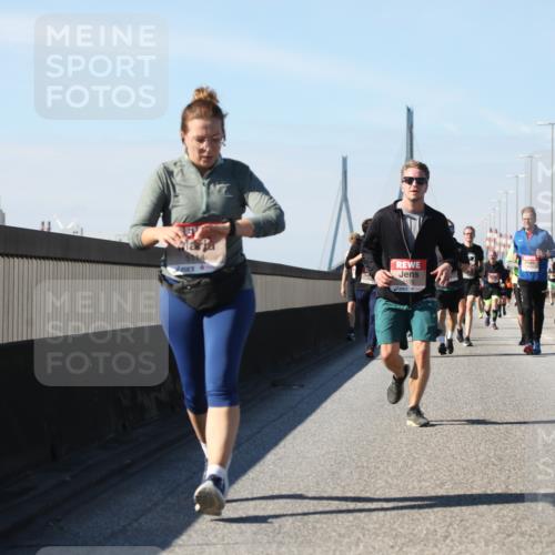 03.10.2025 - Köhlbrandbrückenlauf Yannick Fuchs http://msf.ph/oto/9184358 03.10.2025 12:01:57 Position 3 5114 meine-sportfotos.de