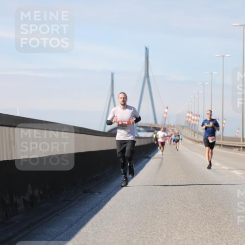 03.10.2025 - Köhlbrandbrückenlauf Yannick Fuchs http://msf.ph/oto/9184372 03.10.2025 11:40:33 Position 3  meine-sportfotos.de