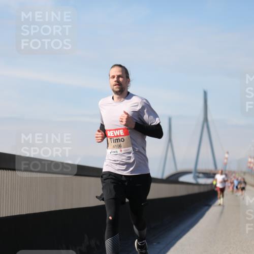 03.10.2025 - Köhlbrandbrückenlauf Yannick Fuchs http://msf.ph/oto/9184386 03.10.2025 11:40:36 Position 3 4106 meine-sportfotos.de