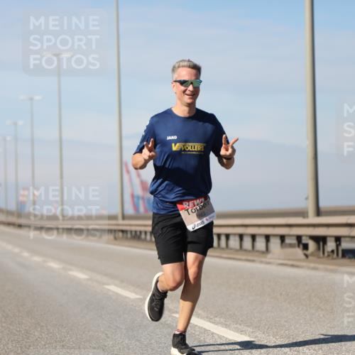 03.10.2025 - Köhlbrandbrückenlauf Yannick Fuchs http://msf.ph/oto/9184400 03.10.2025 11:40:39 Position 3 6683 meine-sportfotos.de