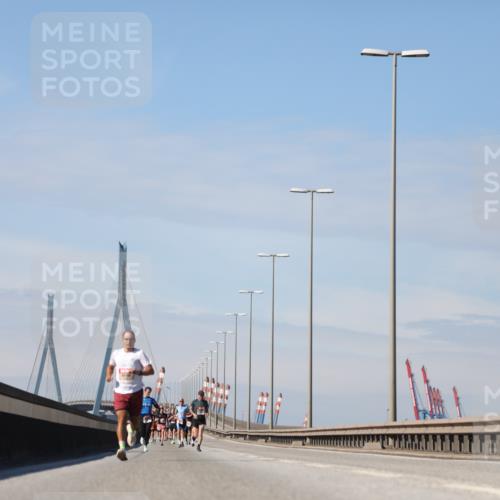 03.10.2025 - Köhlbrandbrückenlauf Yannick Fuchs http://msf.ph/oto/9184409 03.10.2025 11:40:42 Position 3  meine-sportfotos.de