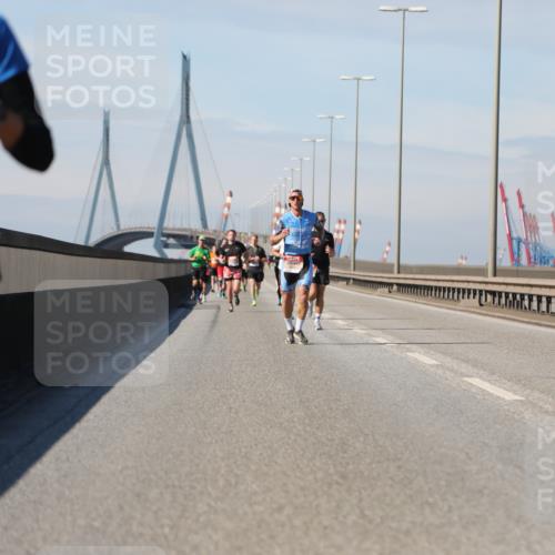 03.10.2025 - Köhlbrandbrückenlauf Yannick Fuchs http://msf.ph/oto/9184469 03.10.2025 11:40:56 Position 3  meine-sportfotos.de