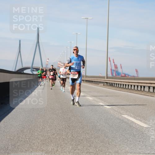 03.10.2025 - Köhlbrandbrückenlauf Yannick Fuchs http://msf.ph/oto/9184491 03.10.2025 11:40:59 Position 3  meine-sportfotos.de