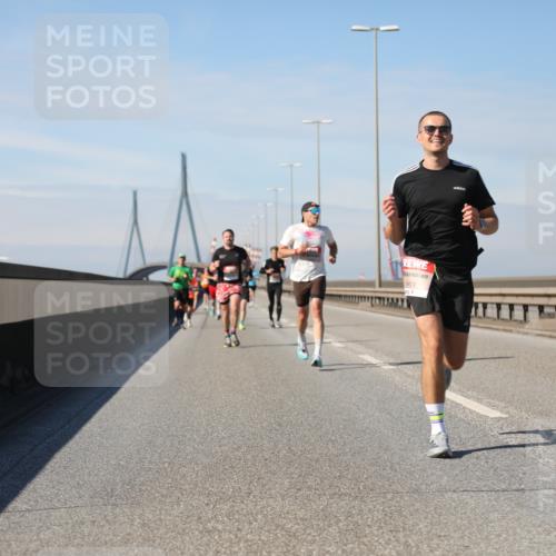 03.10.2025 - Köhlbrandbrückenlauf Yannick Fuchs http://msf.ph/oto/9184525 03.10.2025 11:41:03 Position 3 441, 6410 meine-sportfotos.de