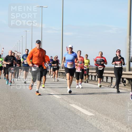 03.10.2025 - Köhlbrandbrückenlauf Yannick Fuchs http://msf.ph/oto/9184549 03.10.2025 12:02:16 Position 3  meine-sportfotos.de