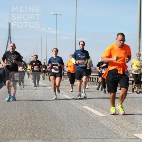 03.10.2025 - Köhlbrandbrückenlauf Yannick Fuchs http://msf.ph/oto/9184600 03.10.2025 12:02:21 Position 3  meine-sportfotos.de