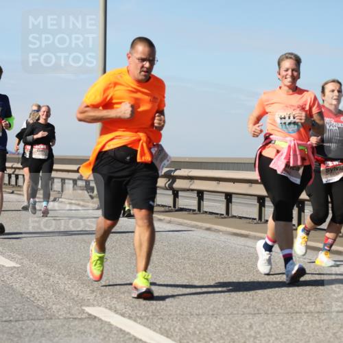 03.10.2025 - Köhlbrandbrückenlauf Yannick Fuchs http://msf.ph/oto/9184612 03.10.2025 12:02:22 Position 3 584, 6277, 6430 meine-sportfotos.de