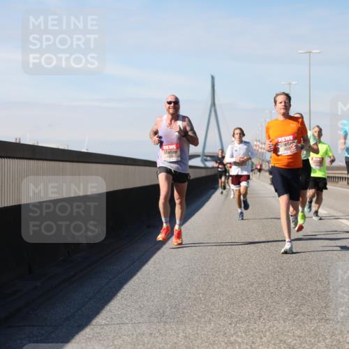 03.10.2025 - Köhlbrandbrückenlauf Yannick Fuchs http://msf.ph/oto/9184629 03.10.2025 11:41:16 Position 3 4078 meine-sportfotos.de