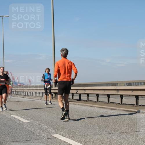 03.10.2025 - Köhlbrandbrückenlauf Yannick Fuchs http://msf.ph/oto/9184715 03.10.2025 12:02:33 Position 3  meine-sportfotos.de