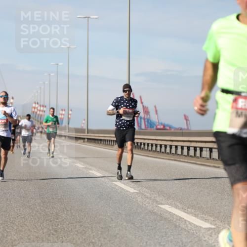 03.10.2025 - Köhlbrandbrückenlauf Yannick Fuchs http://msf.ph/oto/9184716 03.10.2025 11:41:27 Position 3  meine-sportfotos.de