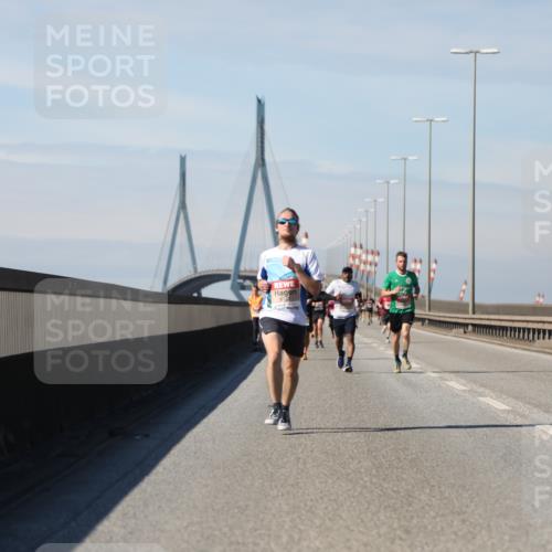 03.10.2025 - Köhlbrandbrückenlauf Yannick Fuchs http://msf.ph/oto/9184722 03.10.2025 11:41:28 Position 3 612 meine-sportfotos.de