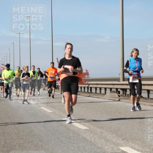 03.10.2025 - Köhlbrandbrückenlauf Yannick Fuchs http://msf.ph/oto/9184726 03.10.2025 12:02:34 Position 3  meine-sportfotos.de