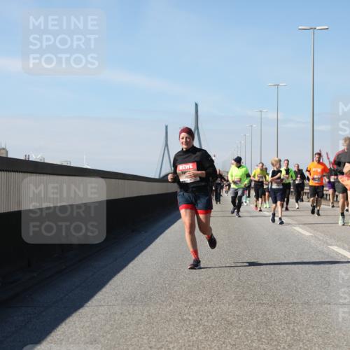 03.10.2025 - Köhlbrandbrückenlauf Yannick Fuchs http://msf.ph/oto/9184731 03.10.2025 12:02:35 Position 3  meine-sportfotos.de