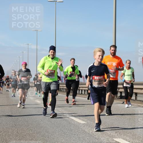 03.10.2025 - Köhlbrandbrückenlauf Yannick Fuchs http://msf.ph/oto/9184768 03.10.2025 12:02:40 Position 3 6598, 6599 meine-sportfotos.de