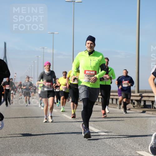 03.10.2025 - Köhlbrandbrückenlauf Yannick Fuchs http://msf.ph/oto/9184779 03.10.2025 12:02:41 Position 3 4647, 6598 meine-sportfotos.de