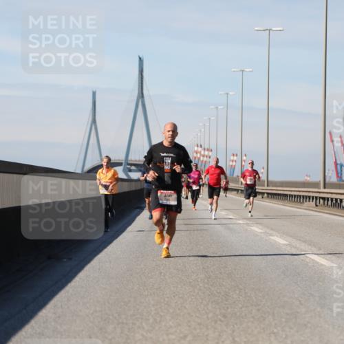 03.10.2025 - Köhlbrandbrückenlauf Yannick Fuchs http://msf.ph/oto/9184781 03.10.2025 11:41:35 Position 3  meine-sportfotos.de