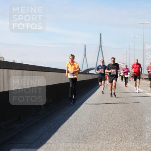 03.10.2025 - Köhlbrandbrückenlauf Yannick Fuchs http://msf.ph/oto/9184816 03.10.2025 11:41:39 Position 3  meine-sportfotos.de