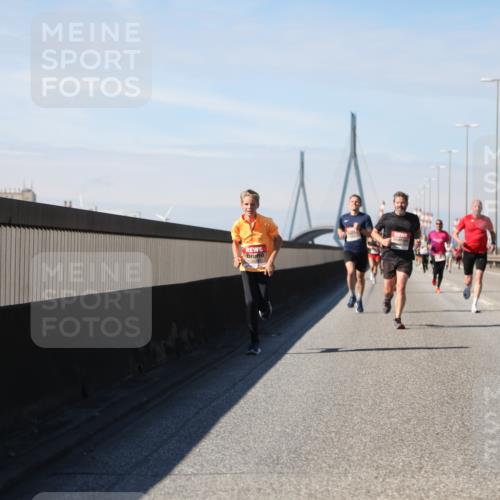 03.10.2025 - Köhlbrandbrückenlauf Yannick Fuchs http://msf.ph/oto/9184818 03.10.2025 11:41:39 Position 3  meine-sportfotos.de