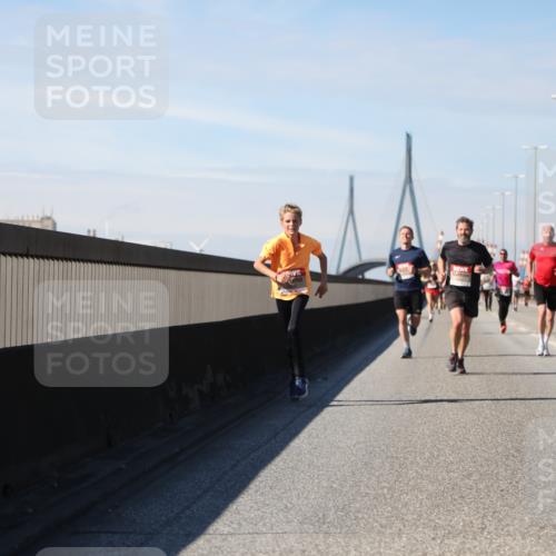 03.10.2025 - Köhlbrandbrückenlauf Yannick Fuchs http://msf.ph/oto/9184820 03.10.2025 11:41:40 Position 3  meine-sportfotos.de