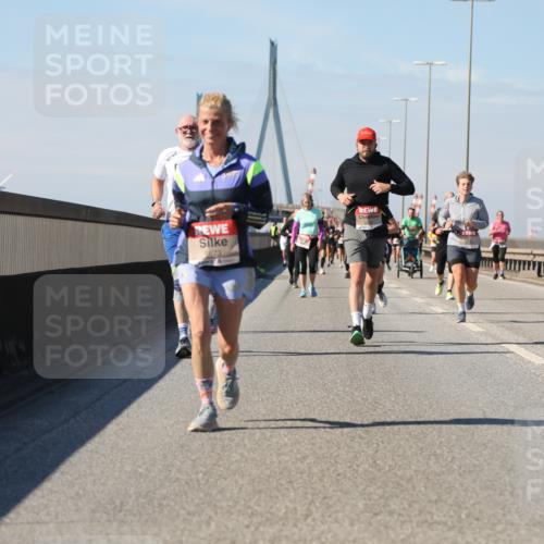 03.10.2025 - Köhlbrandbrückenlauf Yannick Fuchs http://msf.ph/oto/9184867 03.10.2025 12:02:54 Position 3 6673 meine-sportfotos.de
