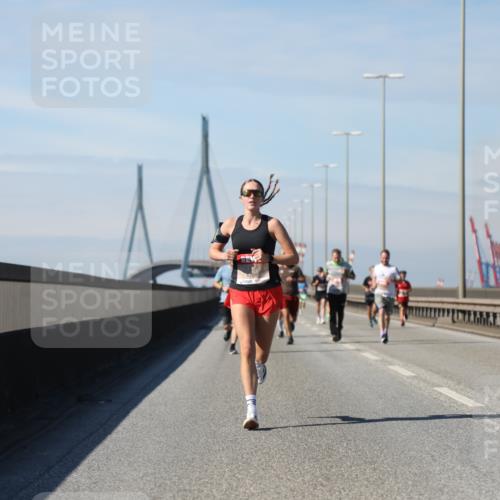 03.10.2025 - Köhlbrandbrückenlauf Yannick Fuchs http://msf.ph/oto/9184893 03.10.2025 11:41:48 Position 3  meine-sportfotos.de