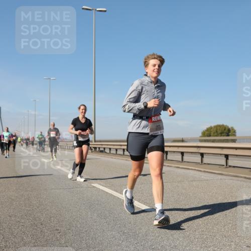 03.10.2025 - Köhlbrandbrückenlauf Yannick Fuchs http://msf.ph/oto/9184932 03.10.2025 12:03:02 Position 3  meine-sportfotos.de