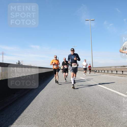 03.10.2025 - Köhlbrandbrückenlauf Yannick Fuchs http://msf.ph/oto/9184967 03.10.2025 11:41:58 Position 3  meine-sportfotos.de