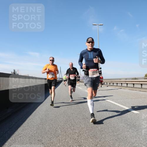 03.10.2025 - Köhlbrandbrückenlauf Yannick Fuchs http://msf.ph/oto/9184976 03.10.2025 11:41:59 Position 3 6629 meine-sportfotos.de