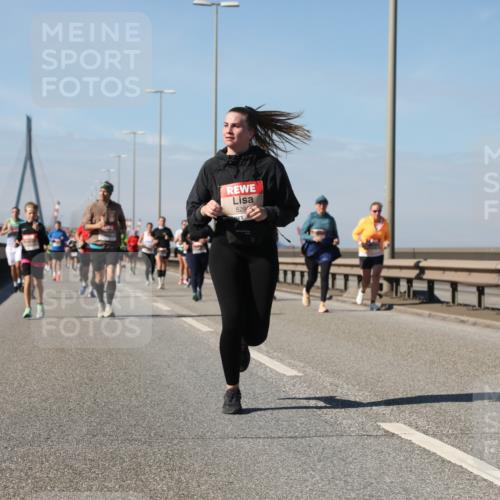 03.10.2025 - Köhlbrandbrückenlauf Yannick Fuchs http://msf.ph/oto/9185001 03.10.2025 12:03:11 Position 3 529 meine-sportfotos.de