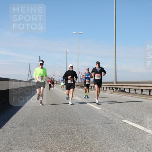 03.10.2025 - Köhlbrandbrückenlauf Yannick Fuchs http://msf.ph/oto/9185002 03.10.2025 11:42:02 Position 3  meine-sportfotos.de