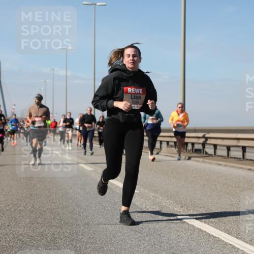 03.10.2025 - Köhlbrandbrückenlauf Yannick Fuchs http://msf.ph/oto/9185005 03.10.2025 12:03:12 Position 3 5290 meine-sportfotos.de