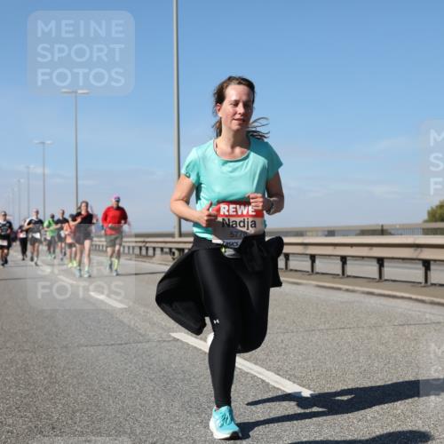 03.10.2025 - Köhlbrandbrückenlauf Yannick Fuchs http://msf.ph/oto/9185114 03.10.2025 12:03:26 Position 3 5778 meine-sportfotos.de