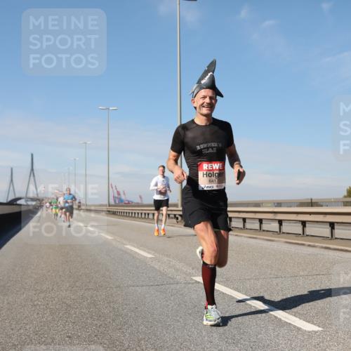 03.10.2025 - Köhlbrandbrückenlauf Yannick Fuchs http://msf.ph/oto/9185123 03.10.2025 11:42:15 Position 3 6417 meine-sportfotos.de