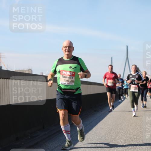 03.10.2025 - Köhlbrandbrückenlauf Yannick Fuchs http://msf.ph/oto/9185144 03.10.2025 12:03:31 Position 3 5708 meine-sportfotos.de