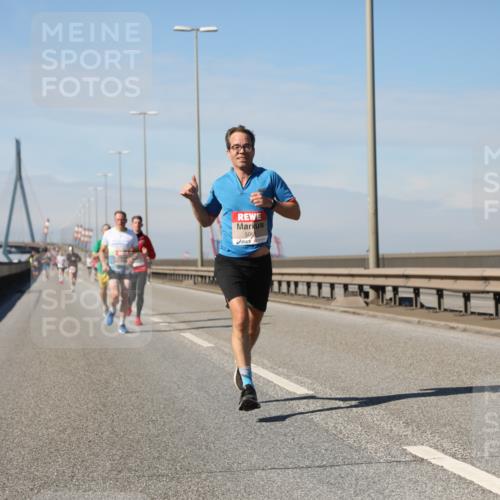 03.10.2025 - Köhlbrandbrückenlauf Yannick Fuchs http://msf.ph/oto/9185160 03.10.2025 11:42:19 Position 3 509 meine-sportfotos.de