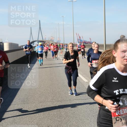 03.10.2025 - Köhlbrandbrückenlauf Yannick Fuchs http://msf.ph/oto/9185178 03.10.2025 12:03:36 Position 3 27, 5888 meine-sportfotos.de
