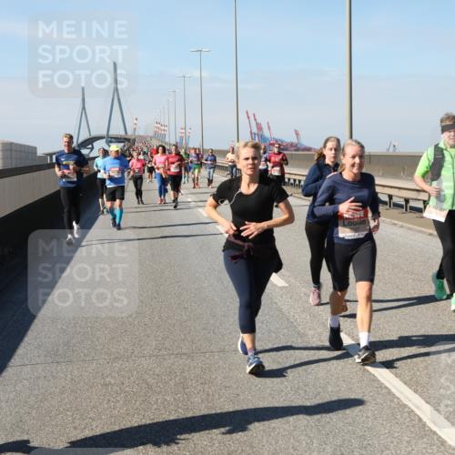03.10.2025 - Köhlbrandbrückenlauf Yannick Fuchs http://msf.ph/oto/9185182 03.10.2025 12:03:36 Position 3 527 meine-sportfotos.de