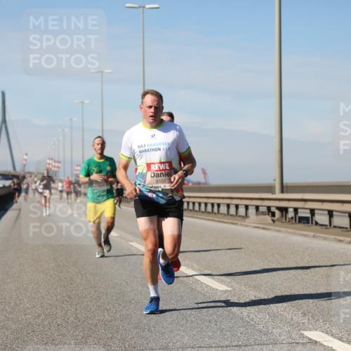 03.10.2025 - Köhlbrandbrückenlauf Yannick Fuchs http://msf.ph/oto/9185189 03.10.2025 11:42:22 Position 3 6152 meine-sportfotos.de